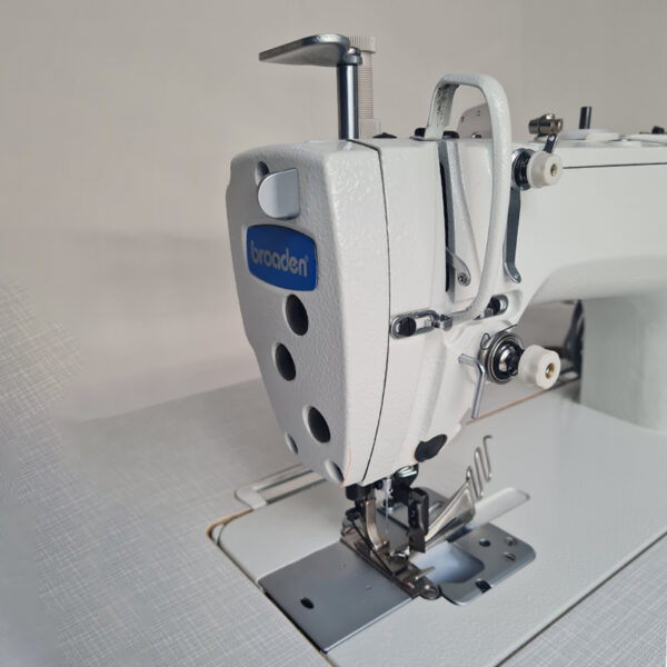 KM-B7902DB Edge Trimmer Tape Attaching Lockstitch Machine - Image 2